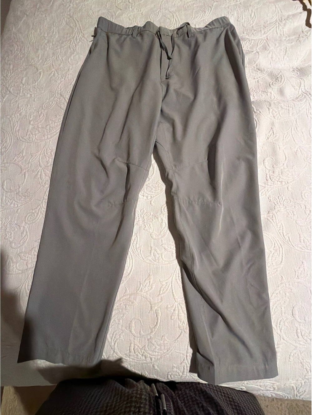 Fabletics XL Gray Lightweight Drawstring Pants
